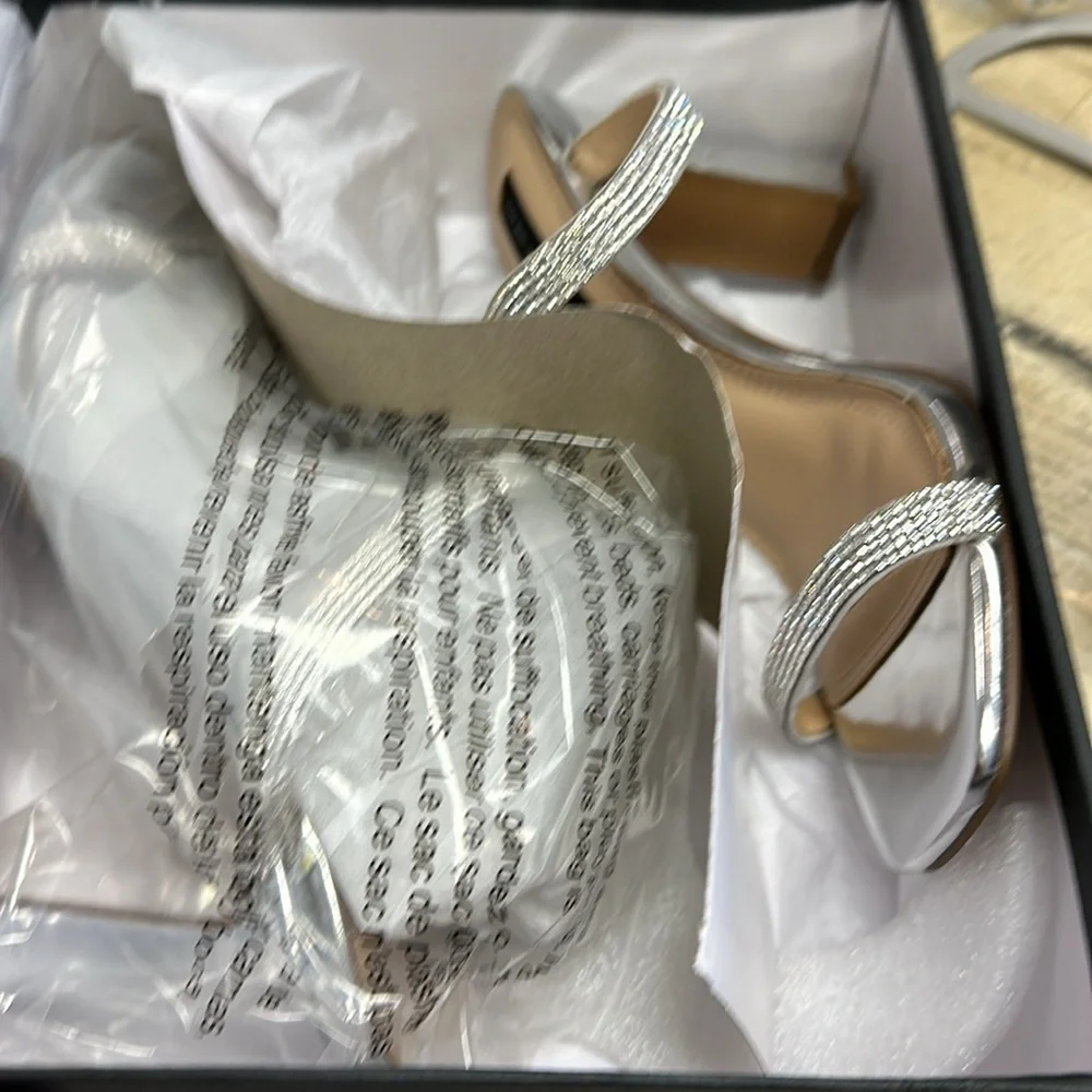 Steven By Steve Madden new tags